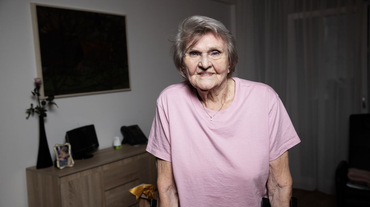 Rodila, ale i pitvala. „Ultrazvuk byl revoluce,“ vzpomíná 93letá gynekoložka
